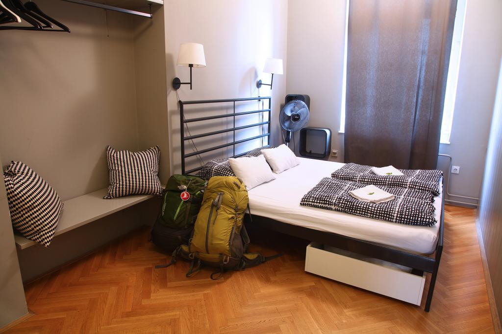 Hostel Zeppelinリュブリャナ 部屋 写真